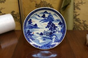 Piatto Imari/Arita Giapponese, tardo Meiji. Yamatoku Kiln.